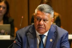 Los chilenos en Argentina se quedan sin fútbol: clubes ratifican paro en apoyo a Chiqui Tapia