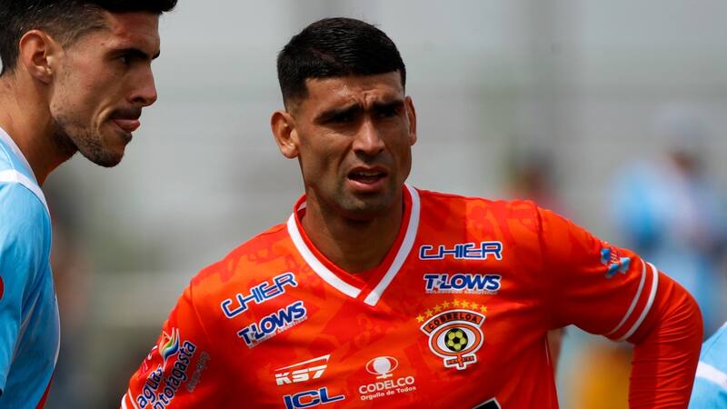 Chiquito Escalante dejó el fútbol chileno tras 12 años y encontró nuevo equipo en el extranjero