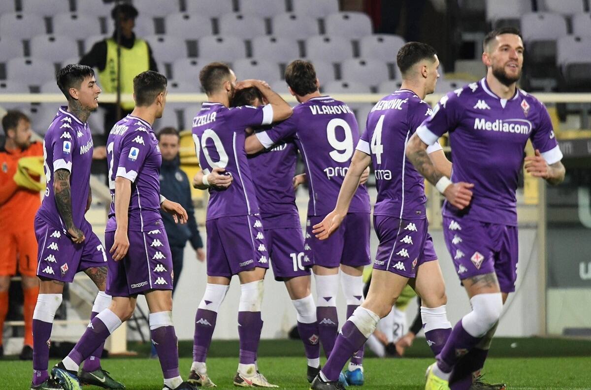 Fiorentina goleó al Spezia con Erick Pulgar como titular