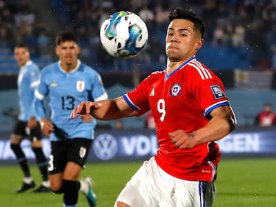 La Roja vuelve a cambiar de canal: Quién transmite por TV y streaming a Chile vs Uruguay