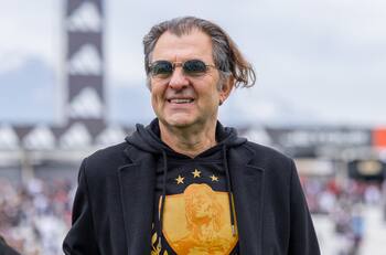 “Le gusta muchísimo al presidente”: el favorito de Aníbal Mosa para ser el nuevo DT de Colo Colo