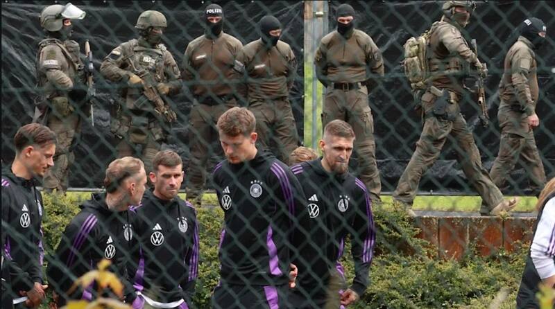 Plantel de Alemania entrenó con fuerzas especiales de la policía. (Imagen: BILD)