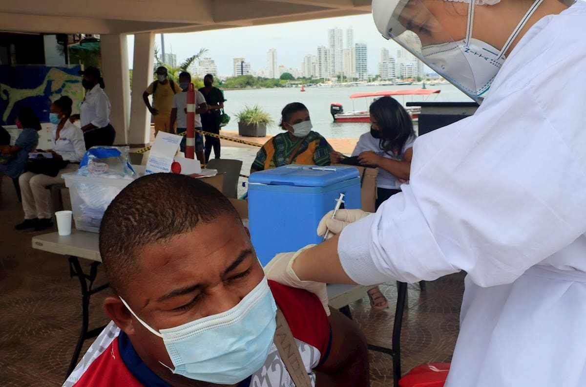 Variante Mu: La cepa que preocupa a la OMS y se expande por Colombia y Ecuador