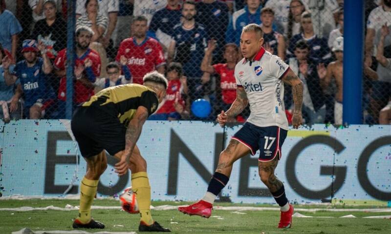 debutó con la camiseta de Nacional.