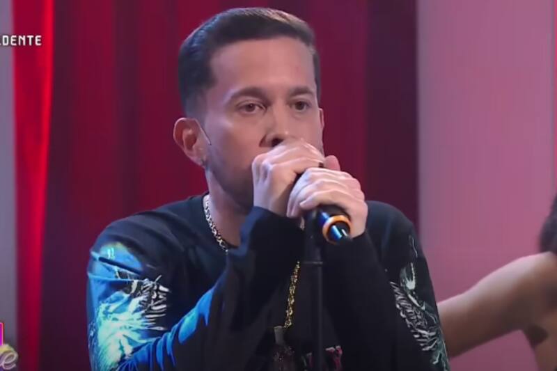 El interprete, meses atrás, participó en el programa argentino "Noche al Dente" de América TV. Créditos Youtube: América TV