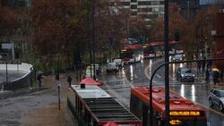 Meteorólogo Gianfranco Marcone revela hasta qué hora lloverá este viernes en la Región Metropolitana