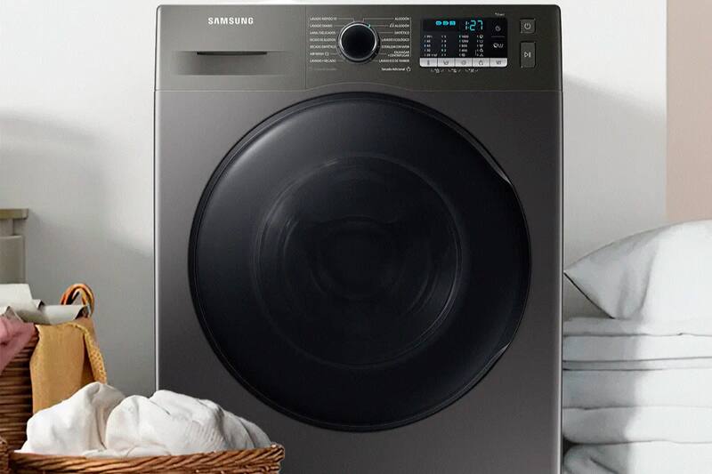 La lavadora-secadora tiene un programa que permite tener un lavado más profundo y eficiente.