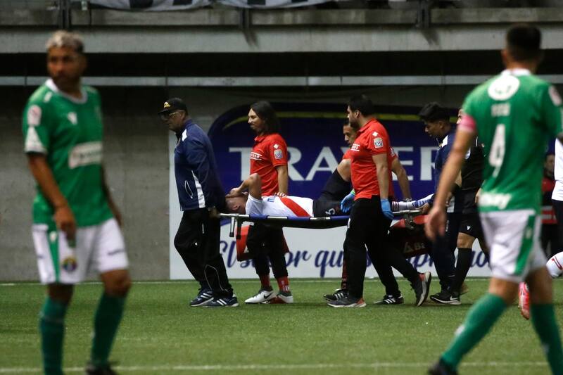 Matías Cahais saliendo gravemente lesionado en La Florida.