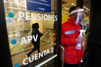 Bono complementario AFP: consulta si accedes al beneficio de $200 mil y cómo se pide