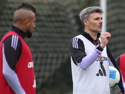 Fernando Ortiz revela charla clave con Arturo Vidal en Colo Colo: “Le pregunté dónde quiere jugar y me…”