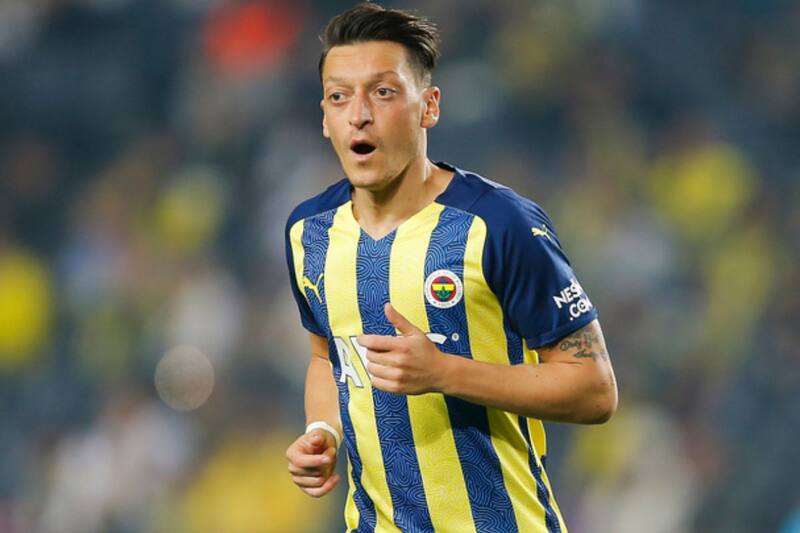Uno de los últimos equipos del alemán fue el Fenerbahce de Turquía.