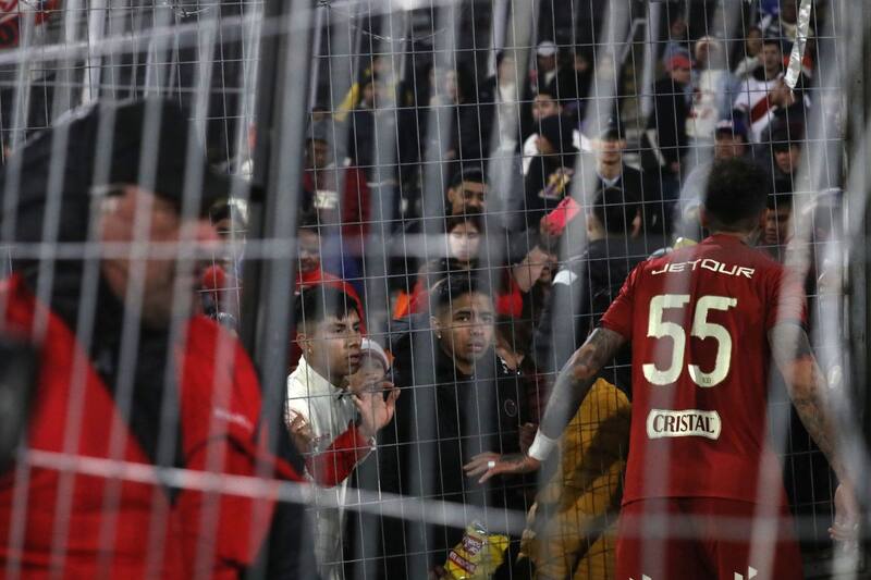 Momentos de mucha tensión se vivieron en el sector sur de Pedrero. Foto: Agencia Aton.