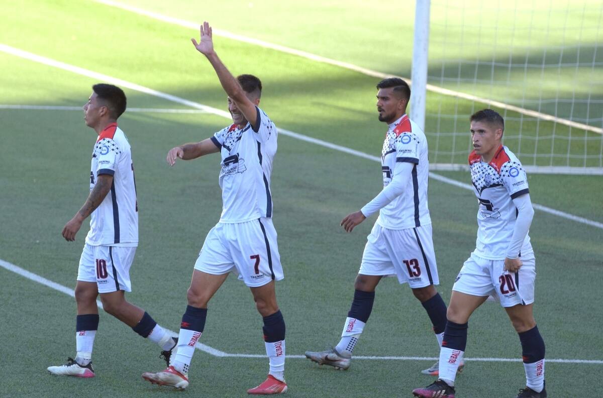 Primera B: El partido que cierra este viernes la cuarta fecha del torneo del ascenso