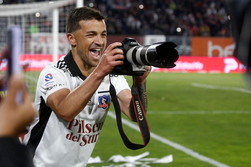 El delantero no vería con malos ojos volver a Chile. Foto: Agencia Aton.