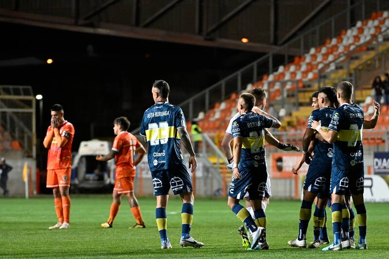 Cobreloa perdió 2-1 ante Everton y sumó su tercera derrota consecutiva en el Campeonato Nacional