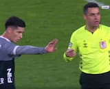 VIDEO | Escándalo en Europa: futbolista argentino se negó a ser reemplazado por su DT