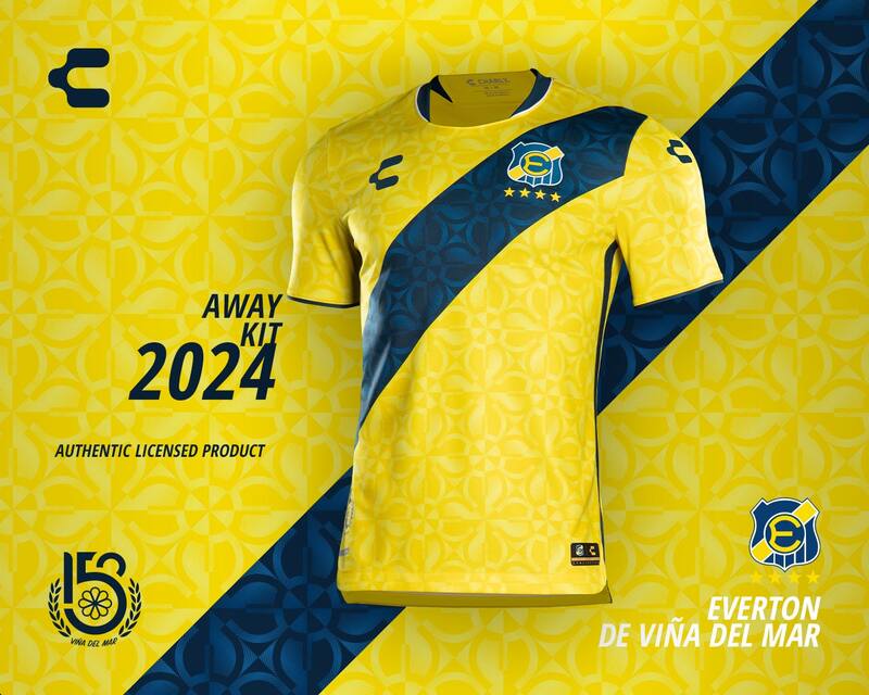 mostró sus camisetas para 2024.