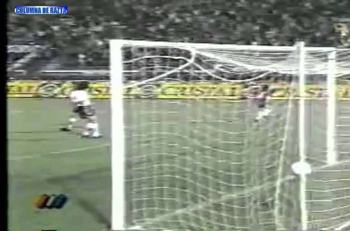 Video: El mejor gol en la carrera del "Mumo" Tupper fue ante Colo Colo