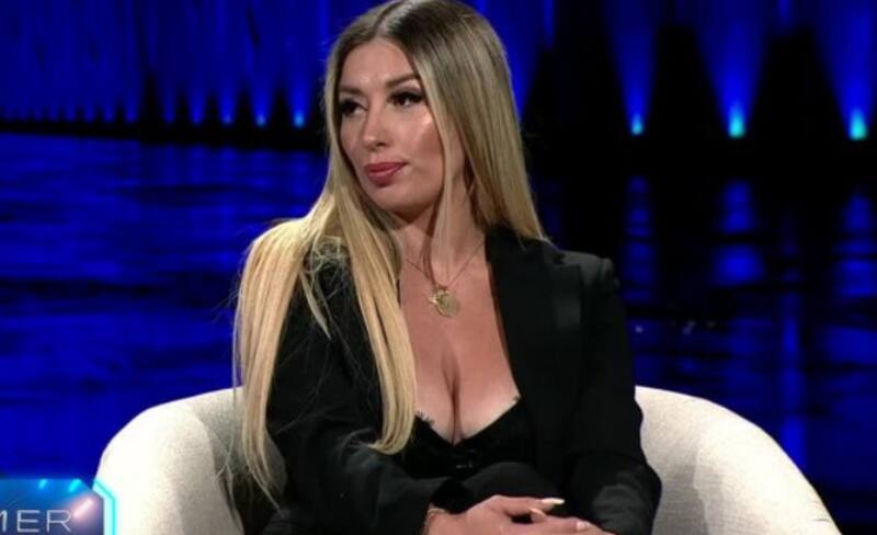 Publicó unos fuertes mensajes.