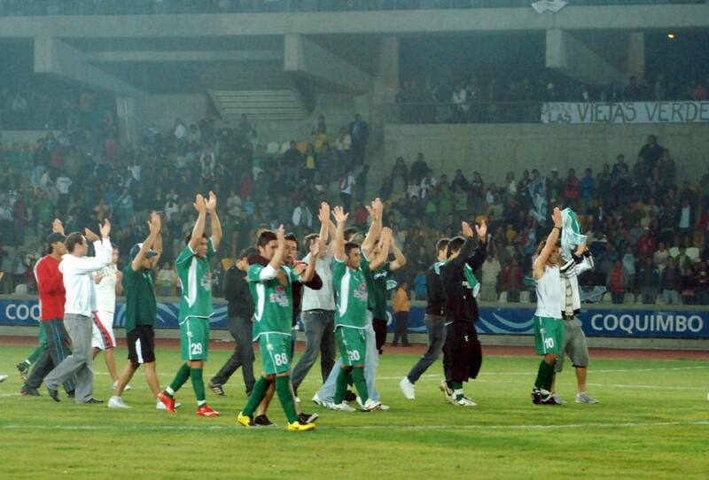 se defiende ante el rechazo de su solicitud para participar en Tercera B.