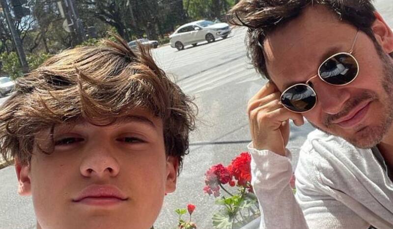 Benjamín Vicuña reveló que su hijo Bautista está pololeando.