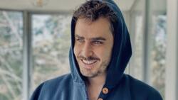 Nicolás Oyarzún participó en la masiva celebración por el triunfo de Gabriel Boric en las elecciones presidenciales