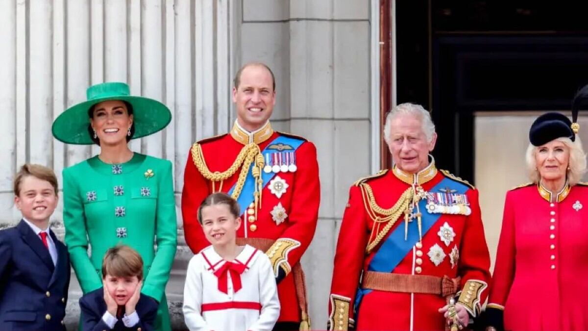 La familia real celebra el primer Trooping the Colour del rey Carlos III