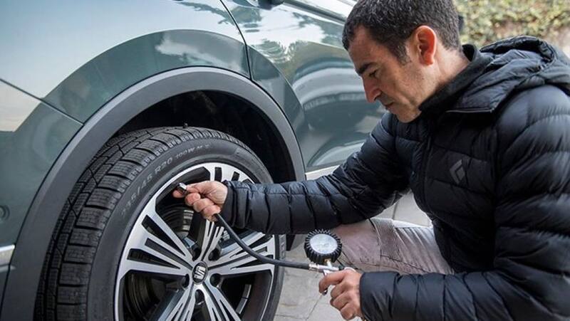 Revisar los neumáticos antes de viajar es una obligación