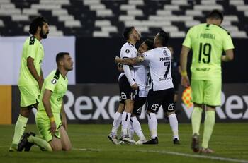 Los resultados que necesita Colo Colo para seguir con vida en la Copa Libertadores