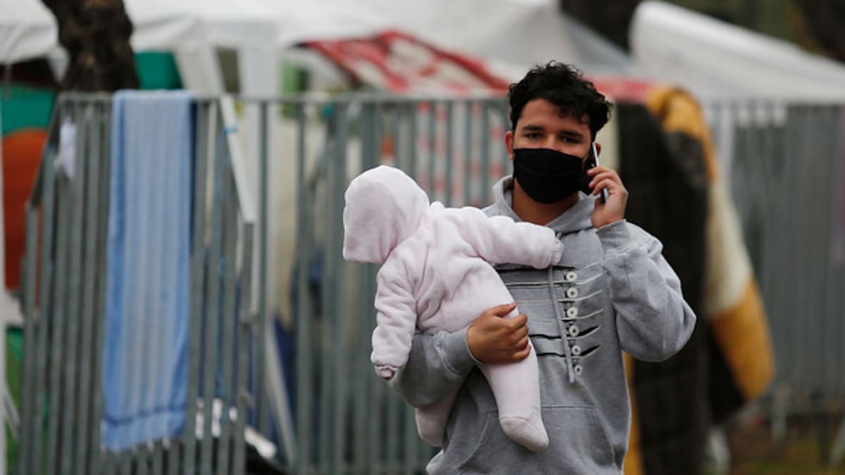 Embajada de Venezuela: recibe críticas ante situación de migrantes