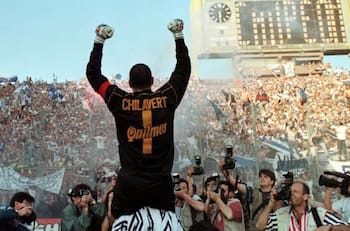 Homofobia, golpes y escupos: 5 polémicos episodios de José Luis Chilavert