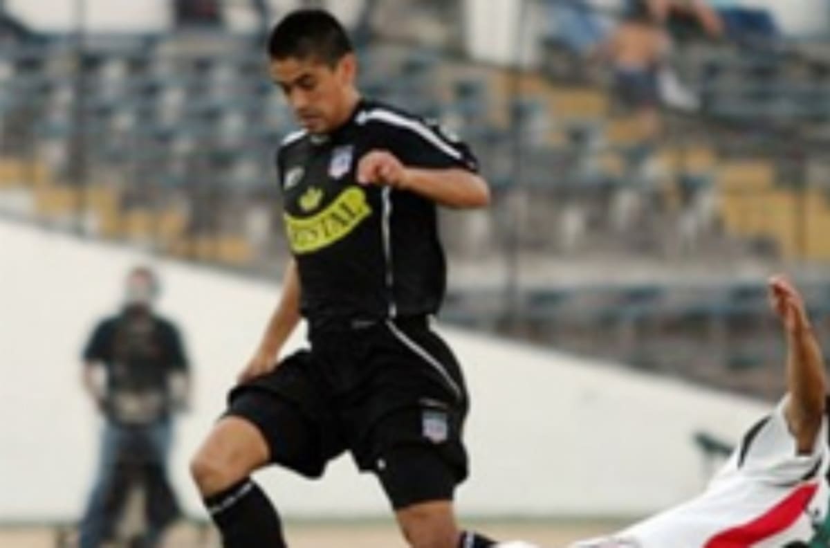 Braulio Leal: "Hice todo el esfuerzo para volver a Colo Colo y no se dio"