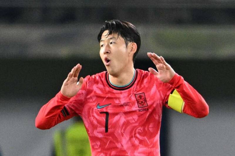 sufrió con Corea del Sur para rescatar un empate 1-1 ante Palestina.