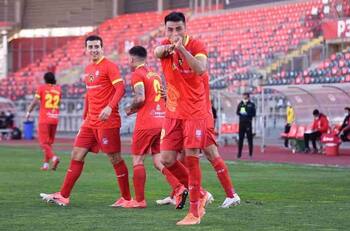 Goleador histórico de Segunda División: "Me da vergüenza que me comparen con Esteban Paredes"