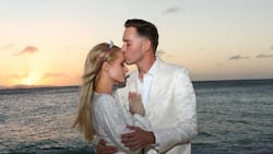 “Cada momento se siente como un sueño hecho realidad”: El romántico mensaje de Paris Hilton a su pareja tras cinco años de relación