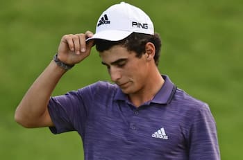 Joaquín Niemann: "Cada vez que salgo a la cancha, pienso en Chile y espero todo se solucione en paz"