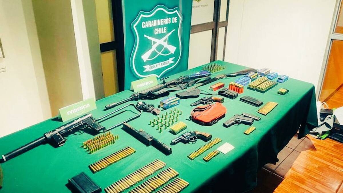 Decretan prisión preventiva para funcionario del Poder Judicial que portaba armamento de guerra
