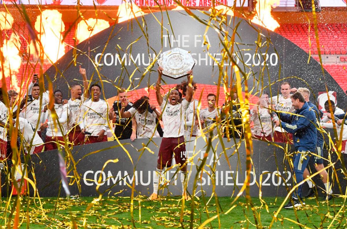 No hubo blooper: Aubameyang lideró los festejos del Arsenal