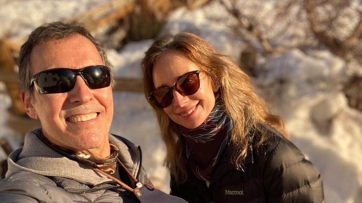 "Hoy era el día": Cristián Campos y María José Prieto disfrutaron de entretenida caminata en el cerro