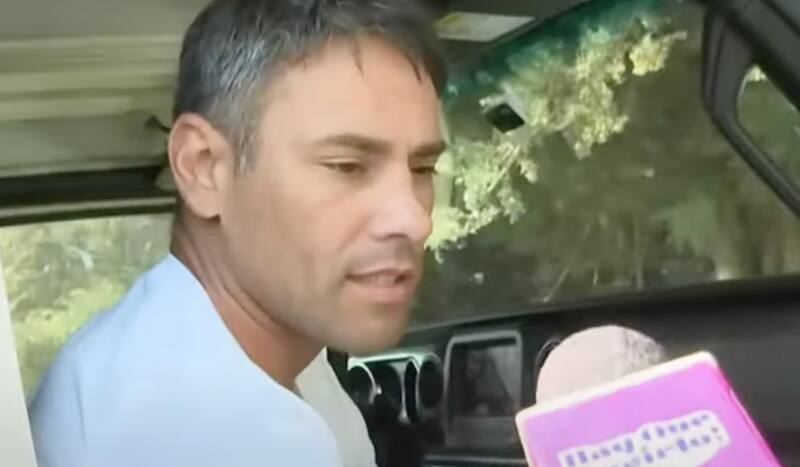 se retira al borde de las lágrimas tras primera visita en la cárcel a Jorge Valdivia.