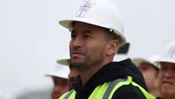 VIDEO | “La mansa hue...”: Así reaccionó el Pájaro Gutiérrez al ver in situ cómo va el nuevo estadio de la UC