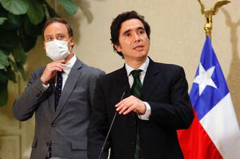 Ministros Briones y Ward entrarán en cuarentena preventiva