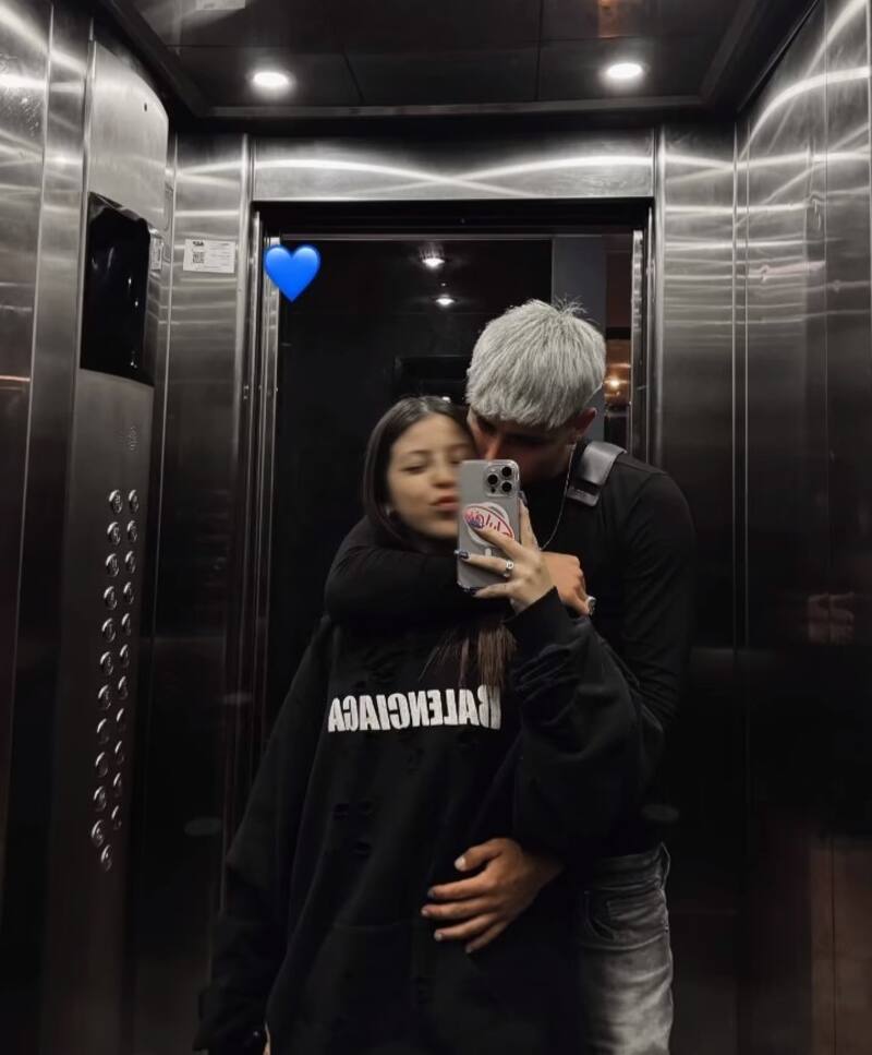 Ignacia Antonia ya no esconde su amor por AK4:20. Créditos: Instagram