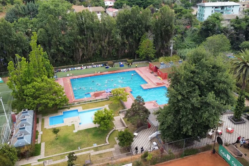 El recinto ofrece precios rebajados para los pensionados que pertenezcan a una reconocida caja de compensación. Créditos: Google Maps.
