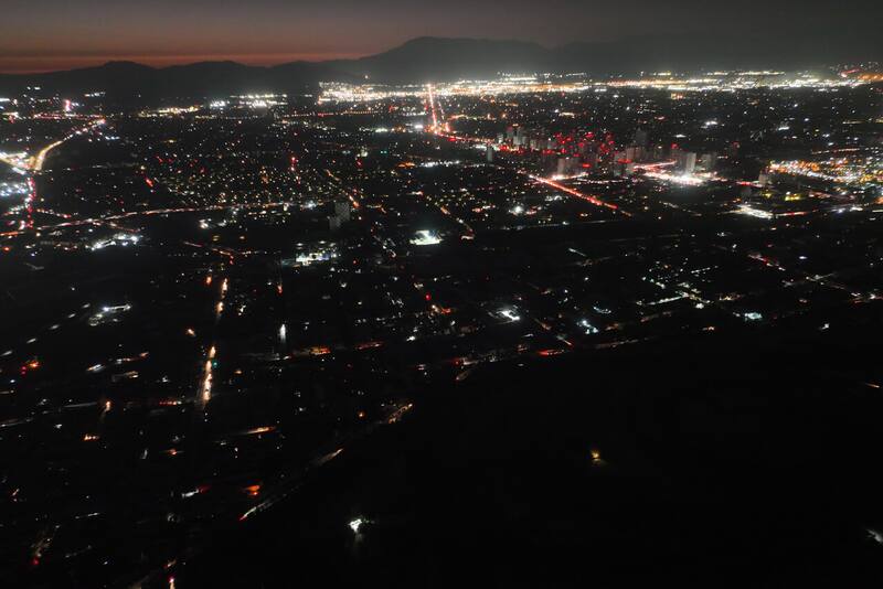 Así se ve Santiago esta noche. Créditos: ATON.