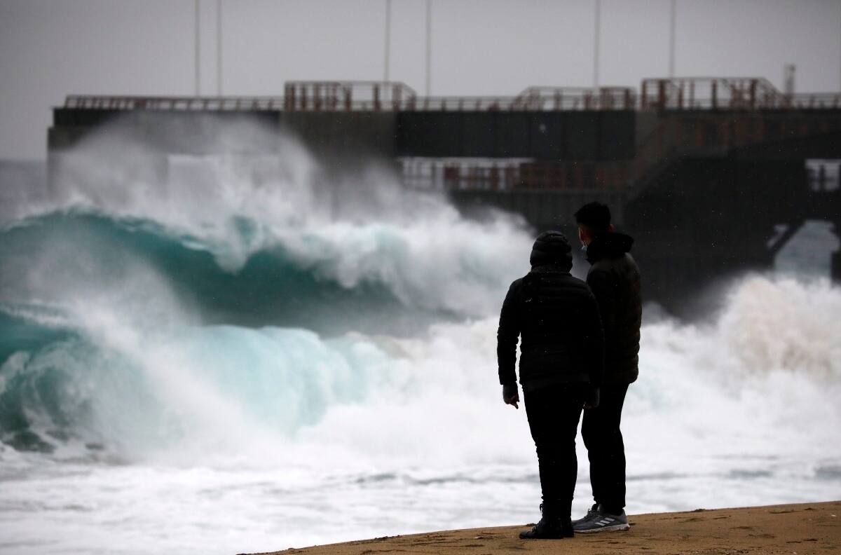 Precaución: Anuncian 5 días de intensas marejadas en las costas de Chile