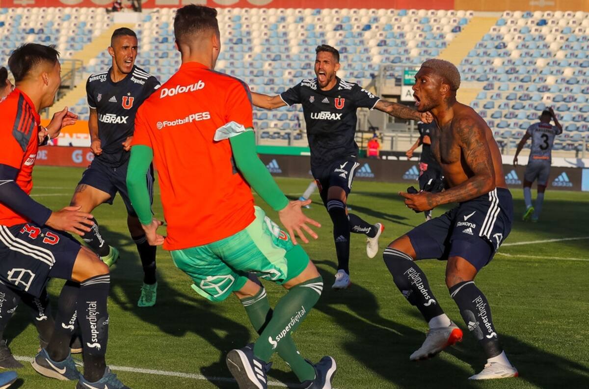 La U quiere goles: los dos delanteros extranjeros que toman fuerza en el CDA