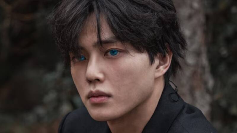 Song Kang como Cha Hyun-soo en la tercera temporada de "Dulce Hogar". Créditos: Netflix