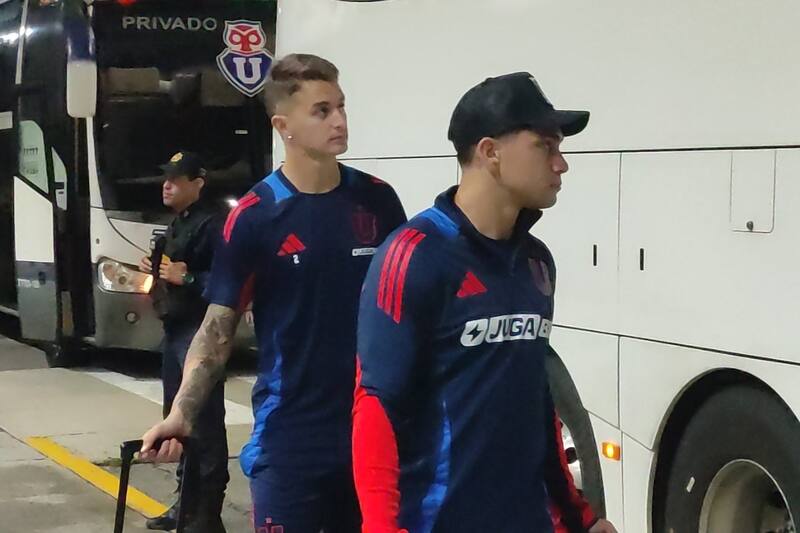 Los azules ya llegaron a Venezuela para jugar ante Carabobo. Foto: @PrimeroEnLNE