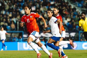 VIDEO | Pese a grandes atajadas de Torrero: los 5 goles con que Estados Unidos vapuleó a Chile